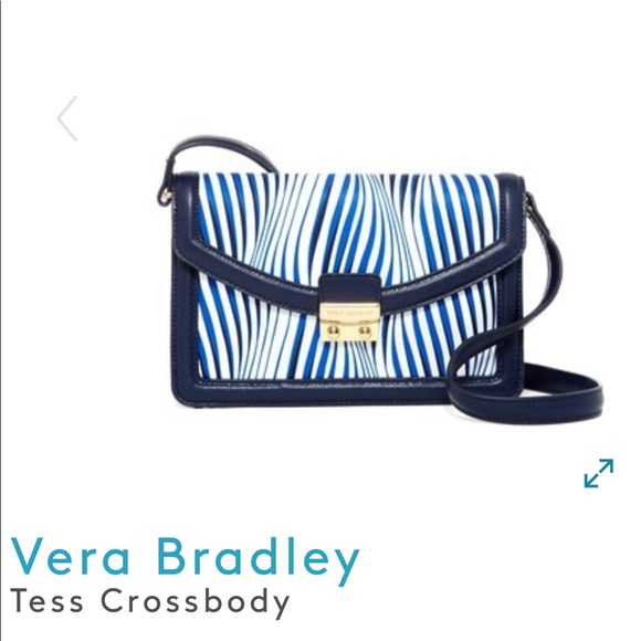 Vera Bradley Handbags - Vera Bradley crossbody